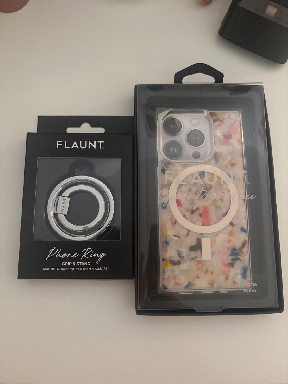 Flaunt iPhone 15 Pro Case and Phone Ring